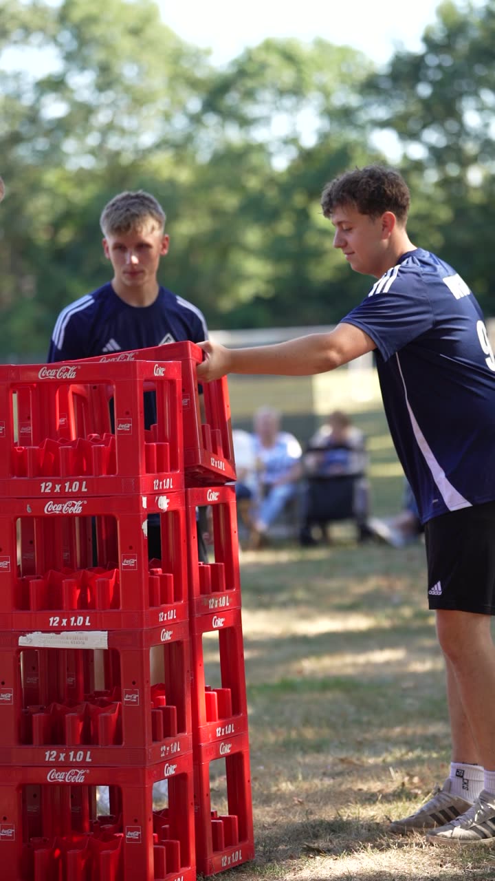 Kisten stapeln im Team