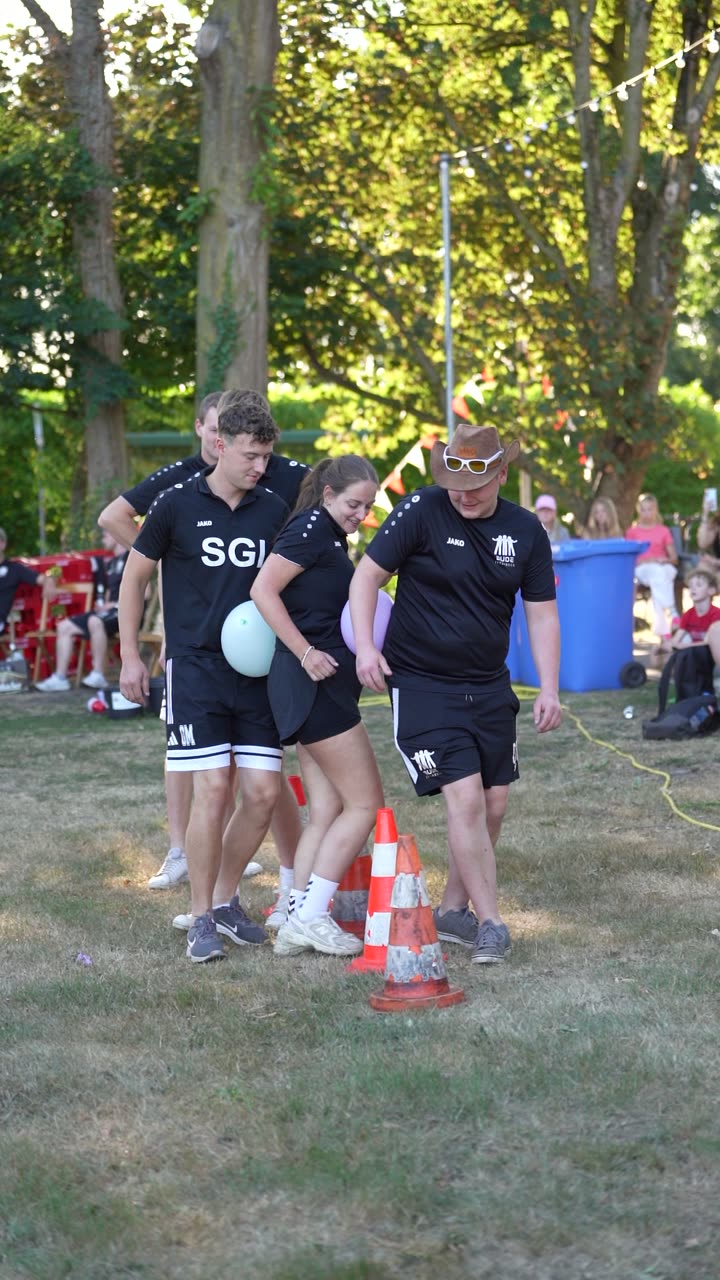 Team beim Laufspiel